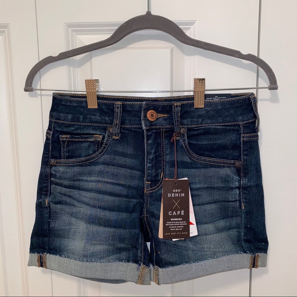 American Eagle jean shorts | dark wash midi rise